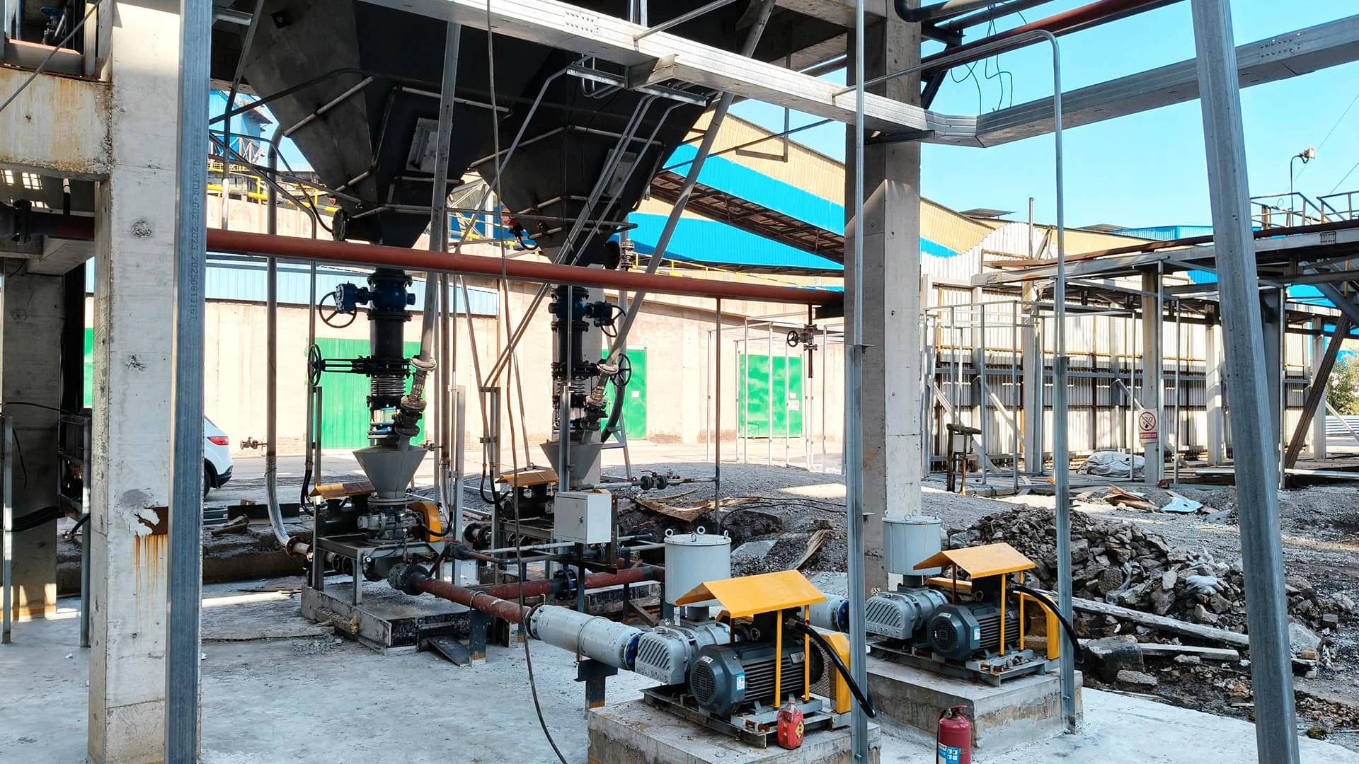 鋅焙砂氣力輸送介紹，粉體輸送優(yōu)勢特點(diǎn)及原理介紹(圖1)